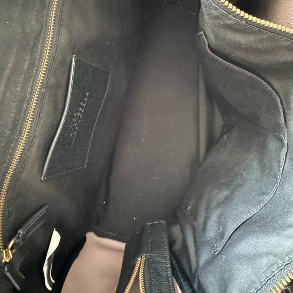 MARC JACOBS The Protege LARGE Leather Tote Color: BLACK /Gold Dust Bag - Picture 14 of 15